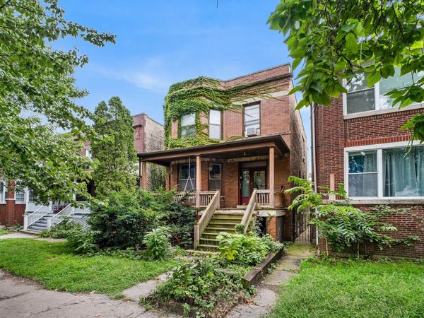 1311 W Columbia Avenue , Chicago, IL 60626