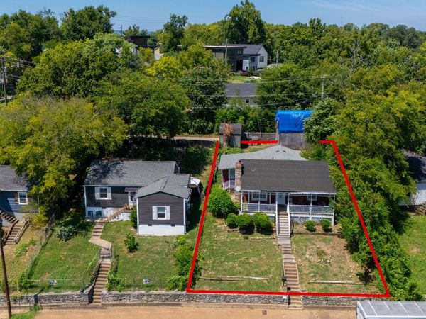 926 S 13th Ct , Nashville, TN 37206