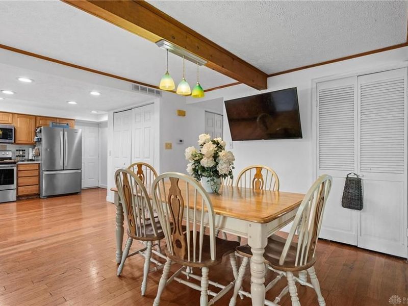 7565 Newbury Road, Bethel Township, OH 45371 Photo 14