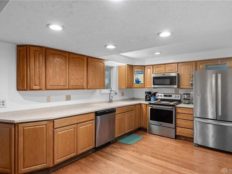 7565 Newbury Road, Bethel Township, OH 45371 Photo 17