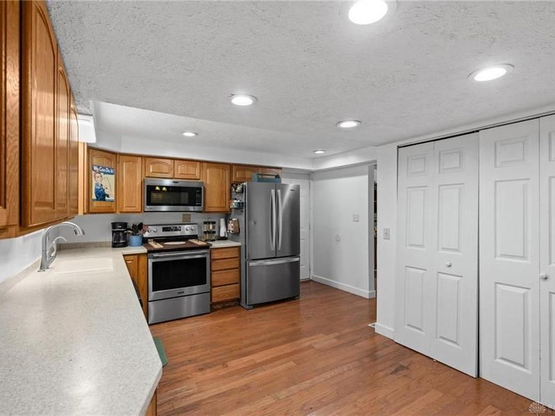 7565 Newbury Road, Bethel Township, OH 45371 Photo 18
