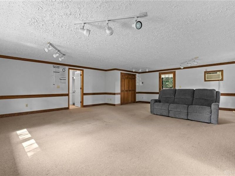 7565 Newbury Road, Bethel Township, OH 45371 Photo 34