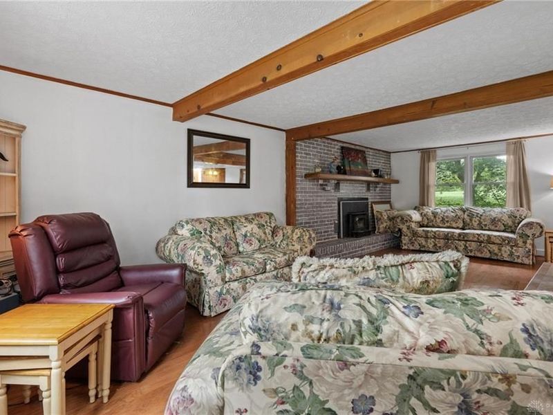 7565 Newbury Road, Bethel Township, OH 45371 Photo 8