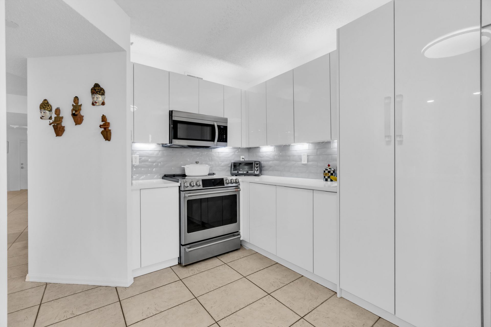 7759 Granville Drive, Unit 306, Tamarac, FL 33321 Photo