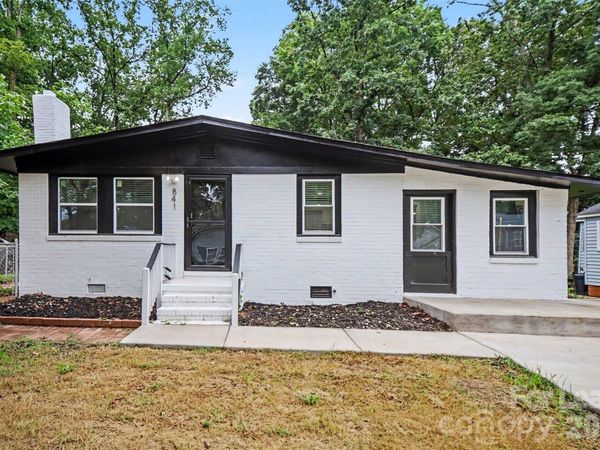841 Mcarthur Avenue , Charlotte, NC 28206