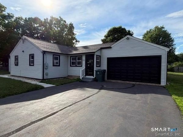 722 Allen , Cheshire, CT 06410