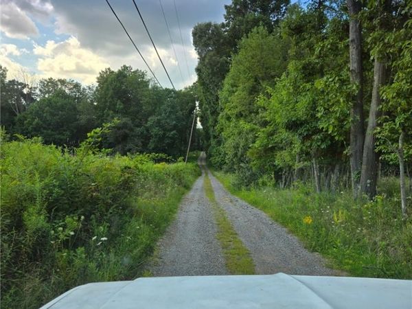 139 Pallack Ln , Harmony, PA 16037