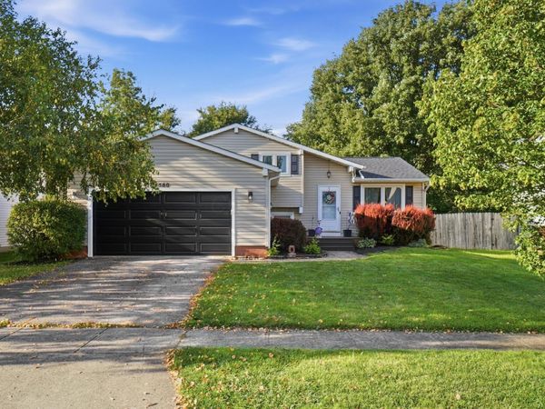 5580 Fescue Drive , Hilliard, OH 43026