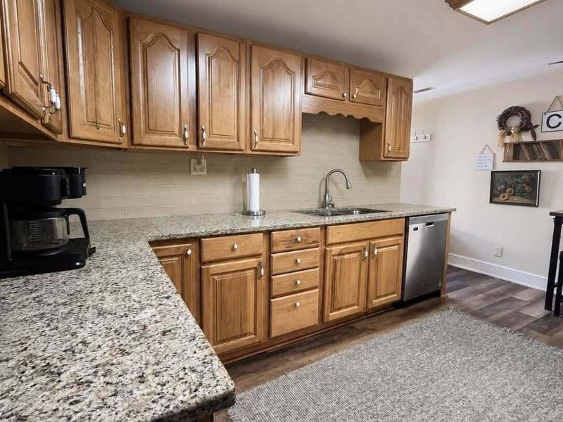 565 E Chestnut Street, Lancaster, OH 43130 Photo 20