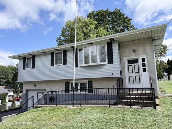 565 Allen Street, Hazle Twp, PA 18202