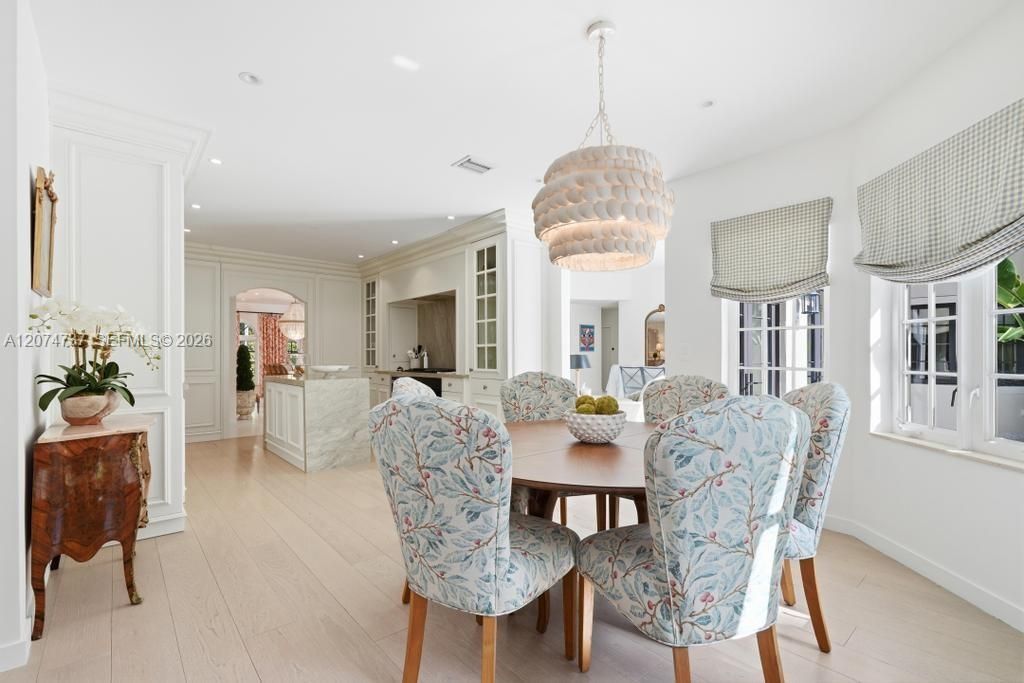2532 NW Lake Ave , Miami Beach, FL 33140 Photo