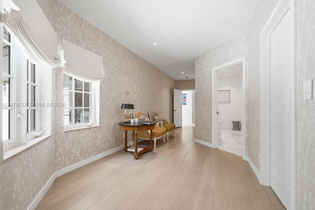 2532 NW Lake Ave , Miami Beach, FL 33140 Photo