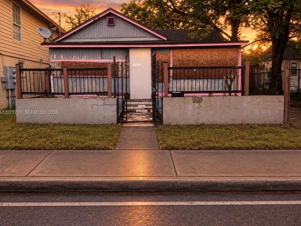 3319 Myrtle Ave , Jacksonville, FL 32209