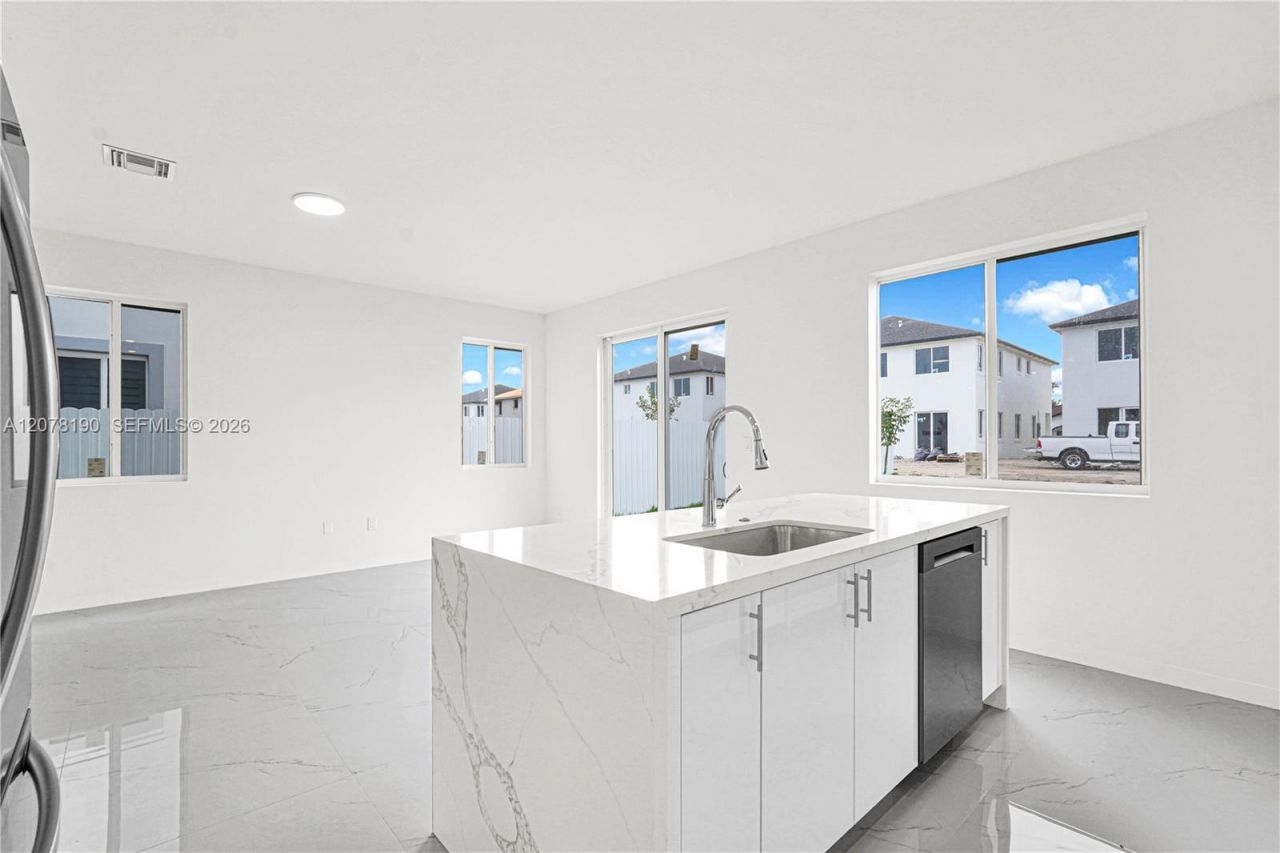 22555 SW 125th Ave , Miami, FL 33170 Photo
