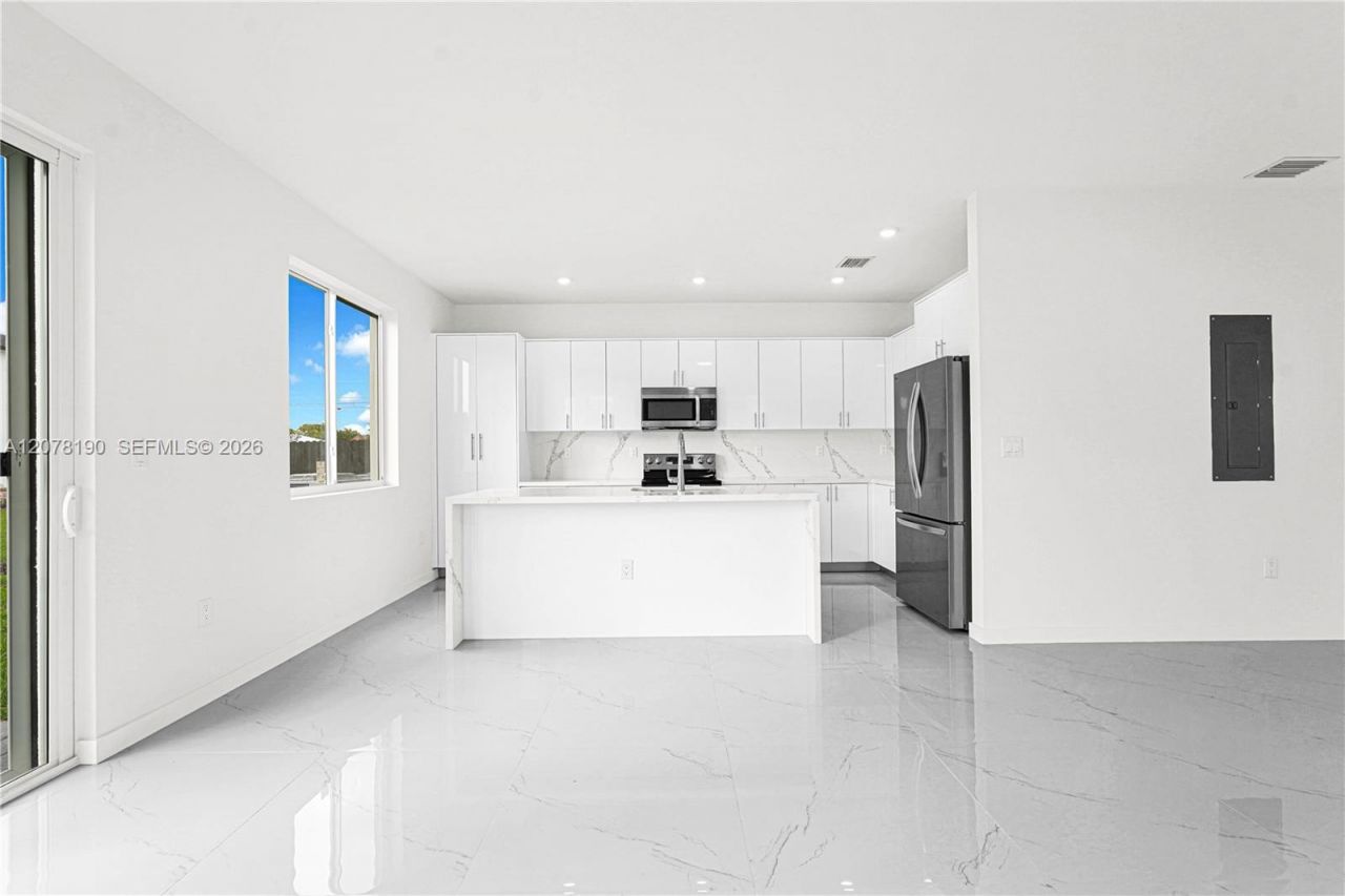 22555 SW 125th Ave , Miami, FL 33170 Photo