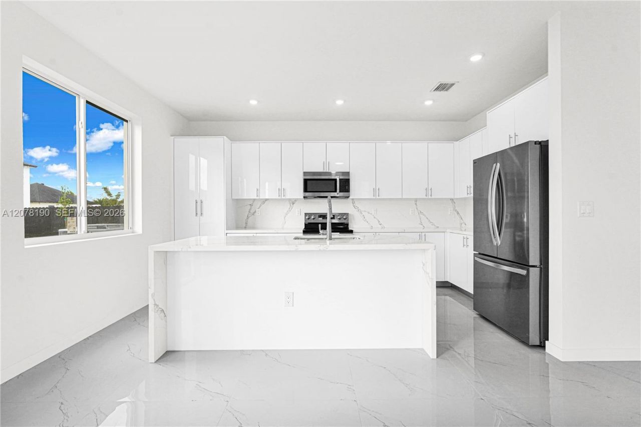 22555 SW 125th Ave , Miami, FL 33170 Photo