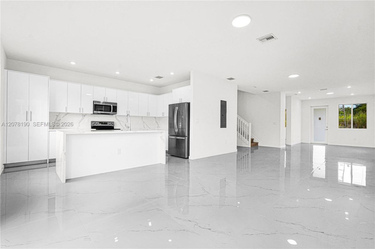 22555 SW 125th Ave , Miami, FL 33170 Photo