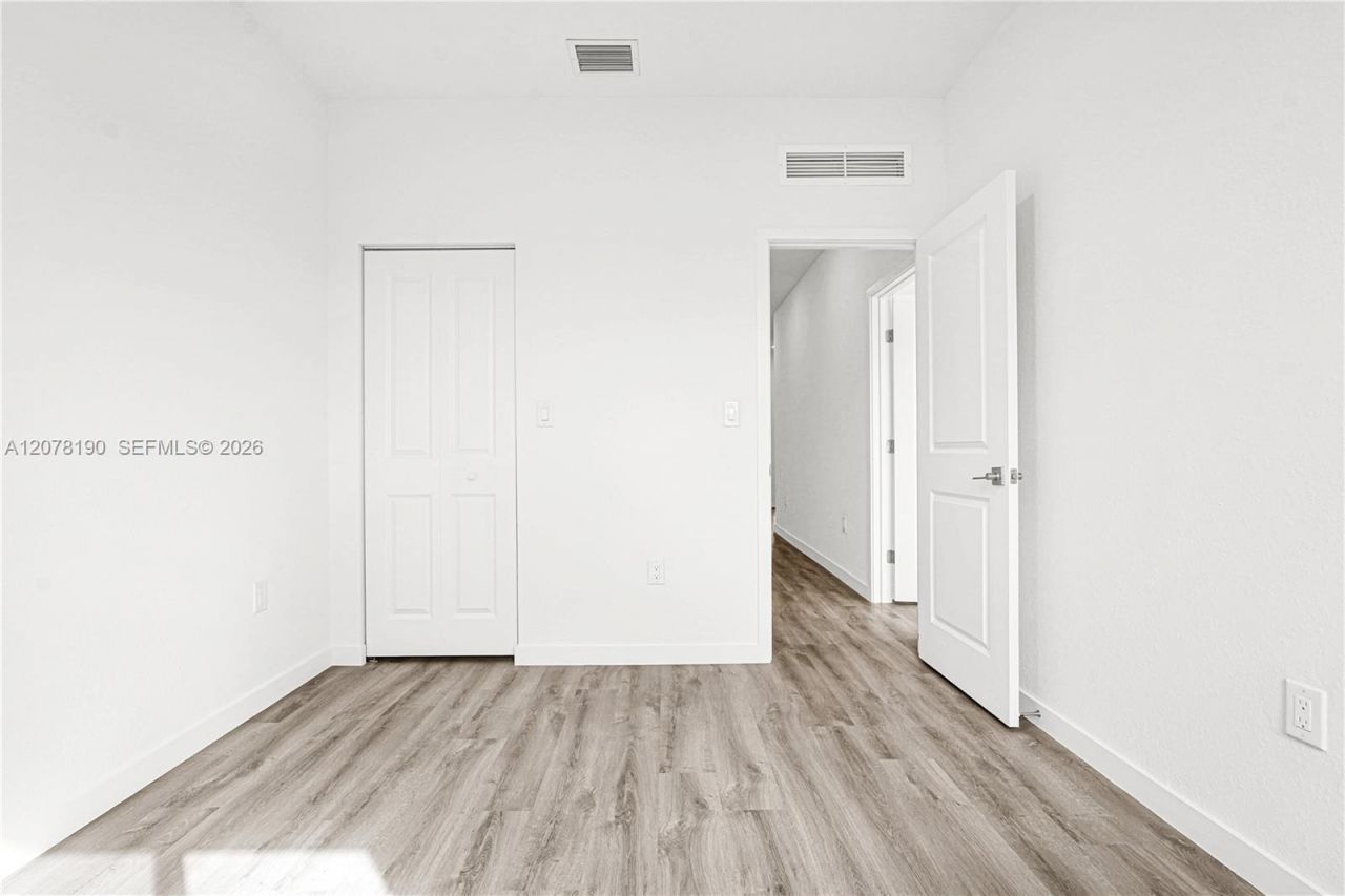 22555 SW 125th Ave , Miami, FL 33170 Photo