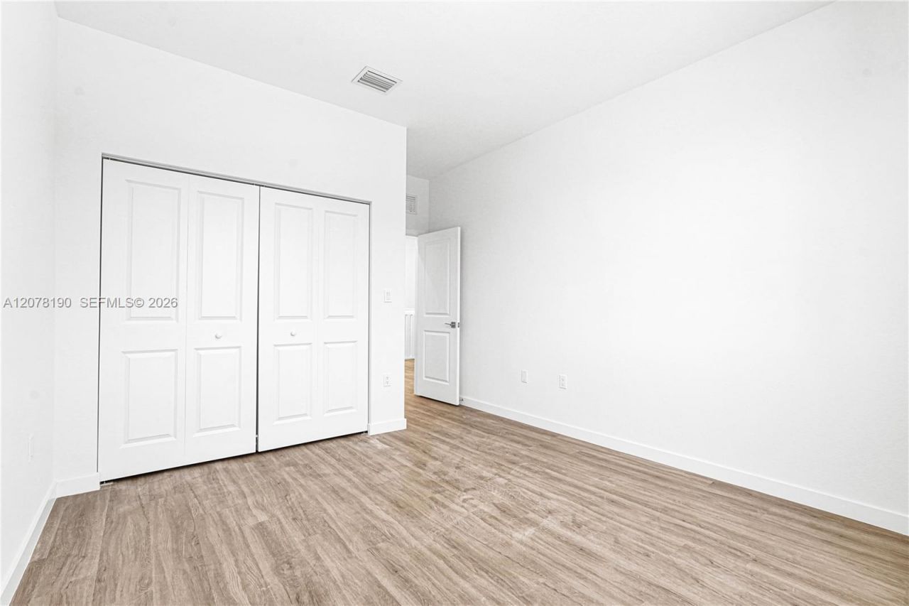 22555 SW 125th Ave , Miami, FL 33170 Photo