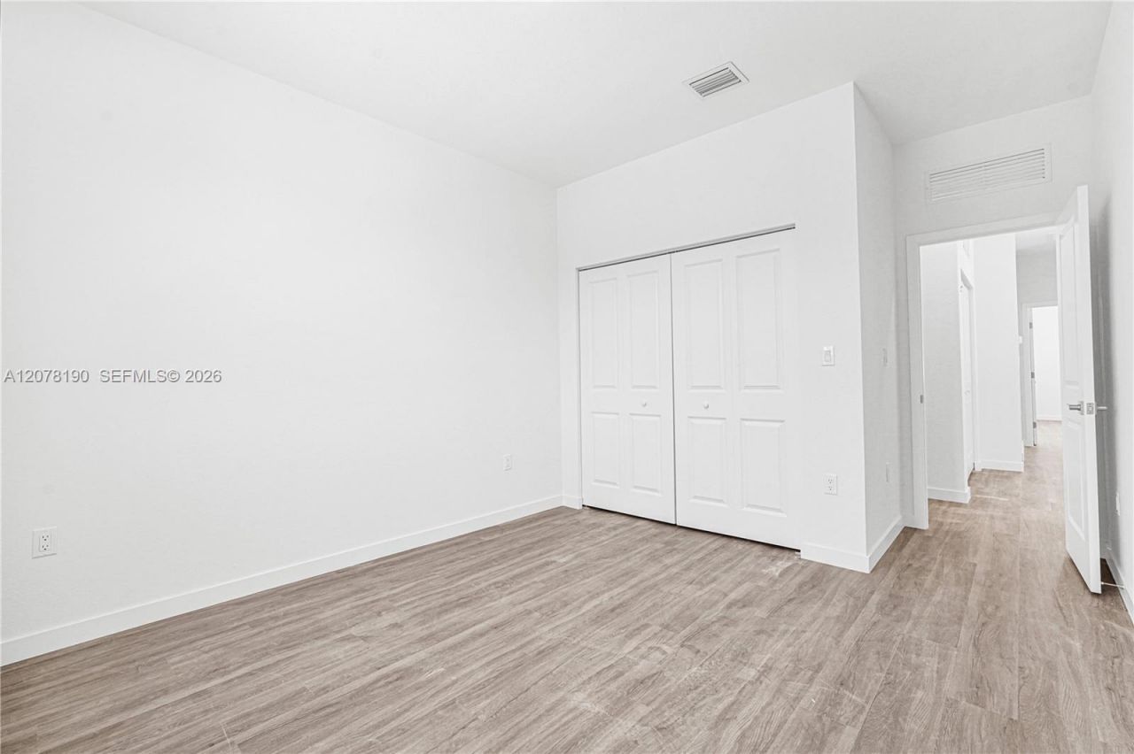 22555 SW 125th Ave , Miami, FL 33170 Photo