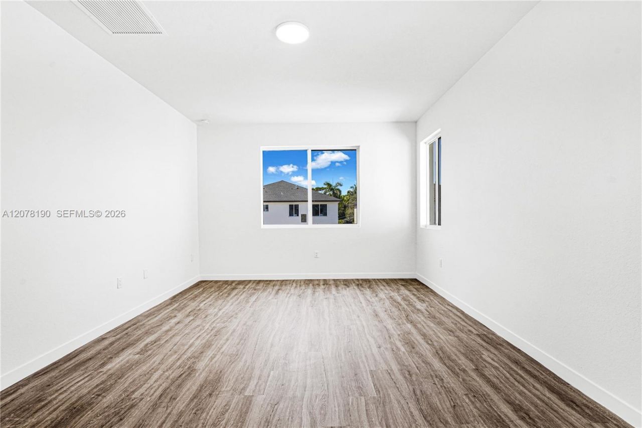 22555 SW 125th Ave , Miami, FL 33170 Photo
