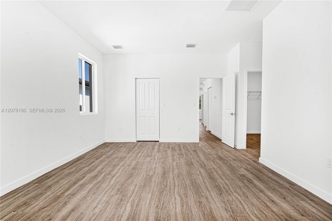 22555 SW 125th Ave , Miami, FL 33170 Photo