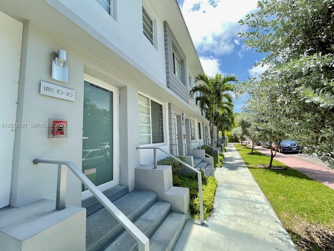 1100 10th St, Unit 03, Miami Beach, FL 33139 Photo