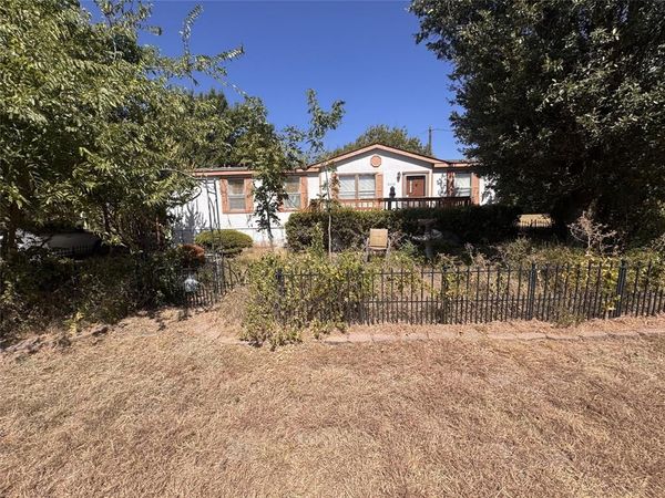 8008 Scenic Ridge Court, Cresson, TX 76035