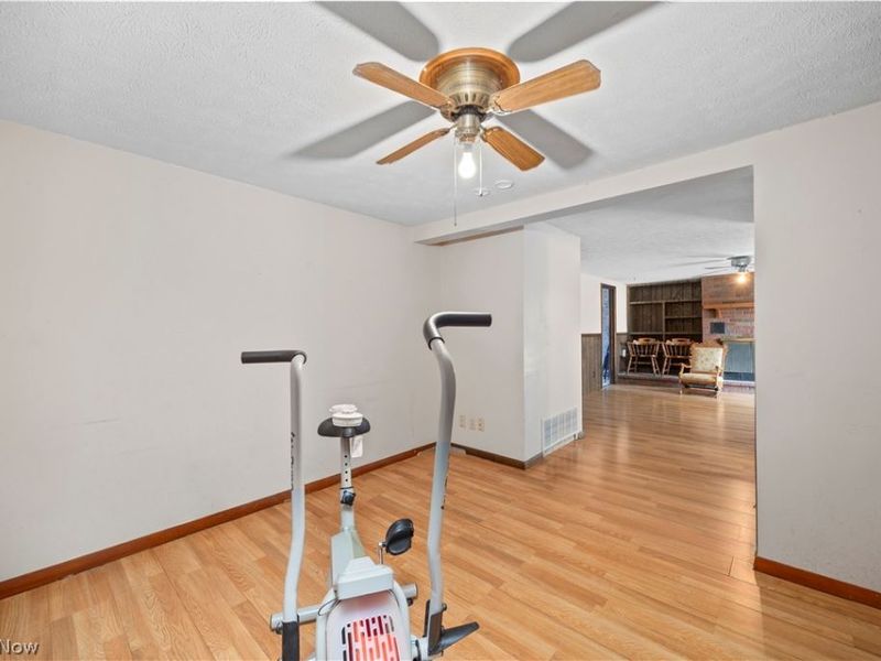 6167 Lake Avenue, Elyria, OH 44035 Photo 13