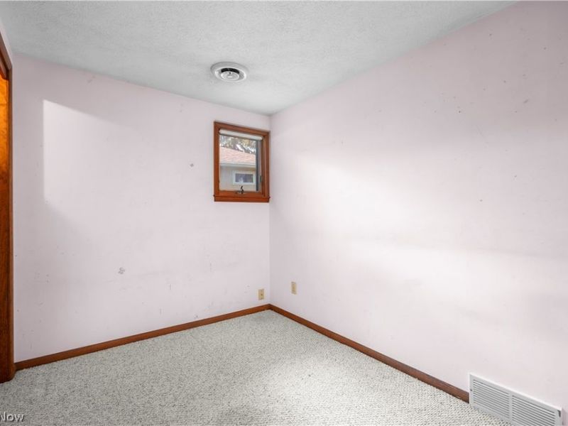 6167 Lake Avenue, Elyria, OH 44035 Photo 20