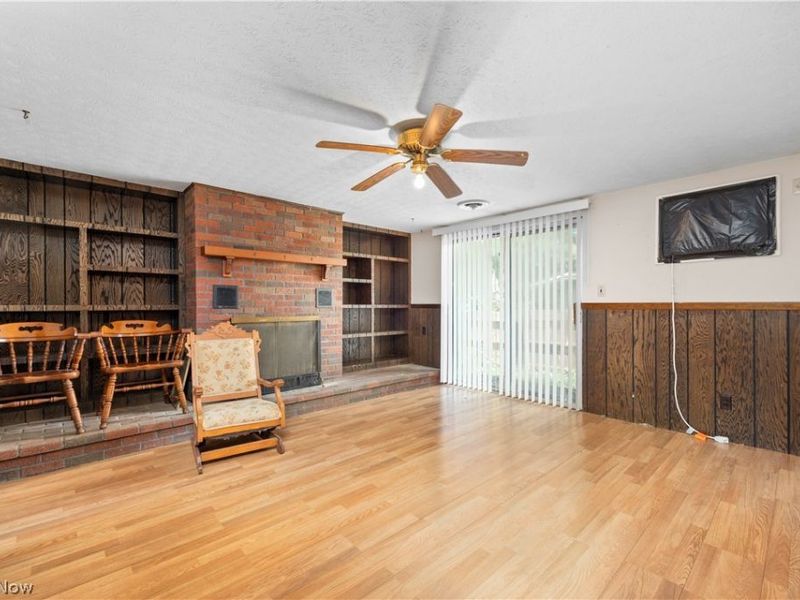 6167 Lake Avenue, Elyria, OH 44035 Photo 3