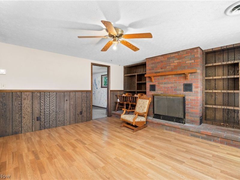 6167 Lake Avenue, Elyria, OH 44035 Photo 4