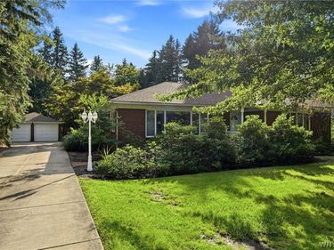 2783 Clinton Street, Buffalo, NY 14224