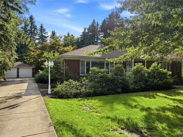 2783 Clinton Street , Buffalo, NY 14224