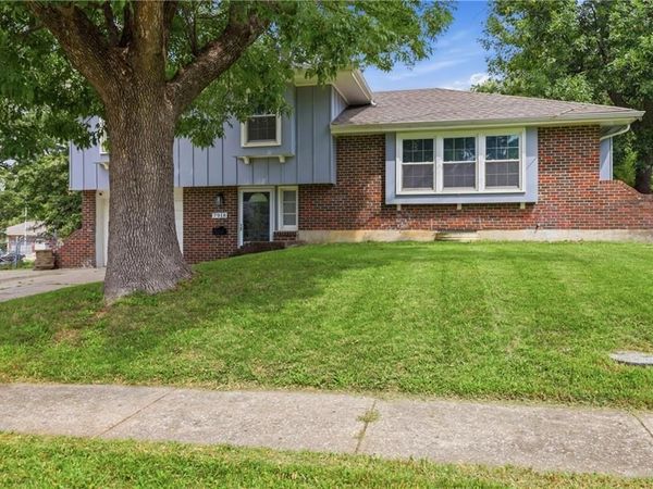 7918 E 117th Street, Kansas City, MO 64134