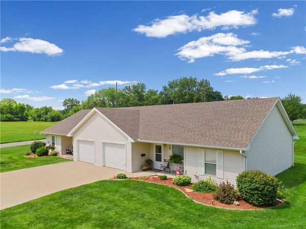 1110-1122 W Prospect Street, Cameron, MO 64429