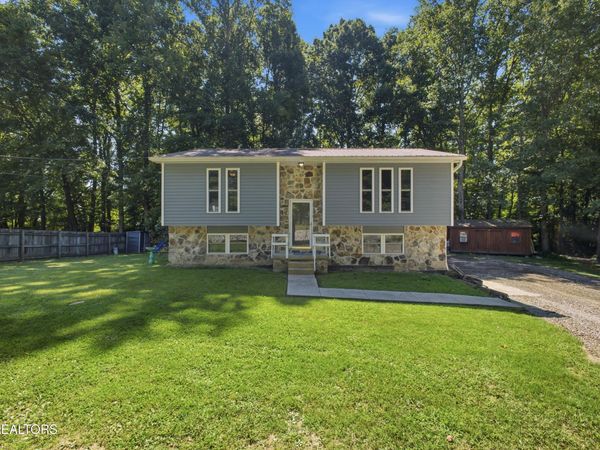 713 Petit Lane, Wartburg, TN 37887