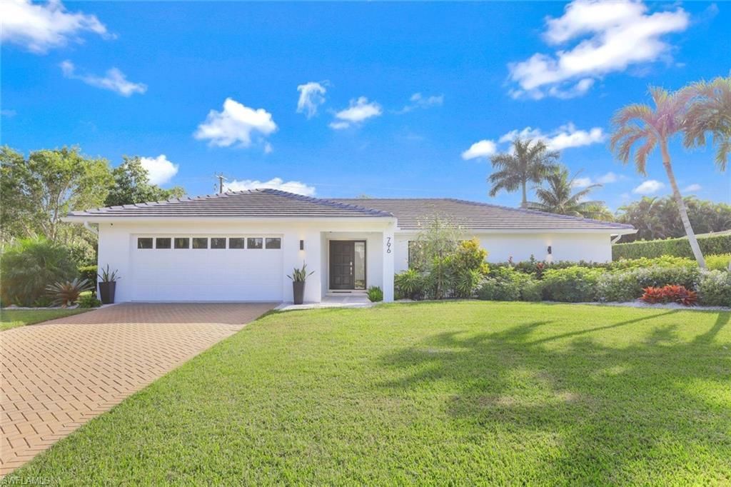 796 Ketch Dr , Naples, FL 34103 Photo
