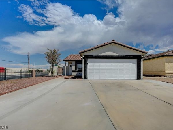 557 Chandler Street , Henderson, NV 89014