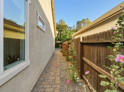7416 Foxburgh, Elk Grove, CA 95757 Photo