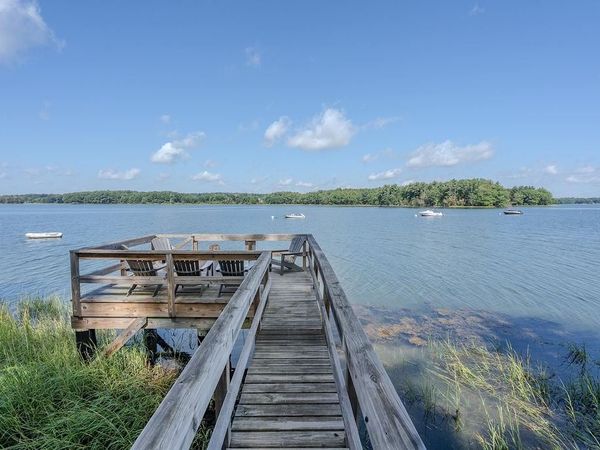 61 Clearwater Drive, Dover, NH 03820