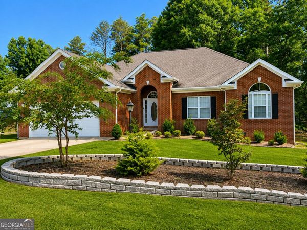 136 Eagles Nest Circle, Carrollton, GA 30116