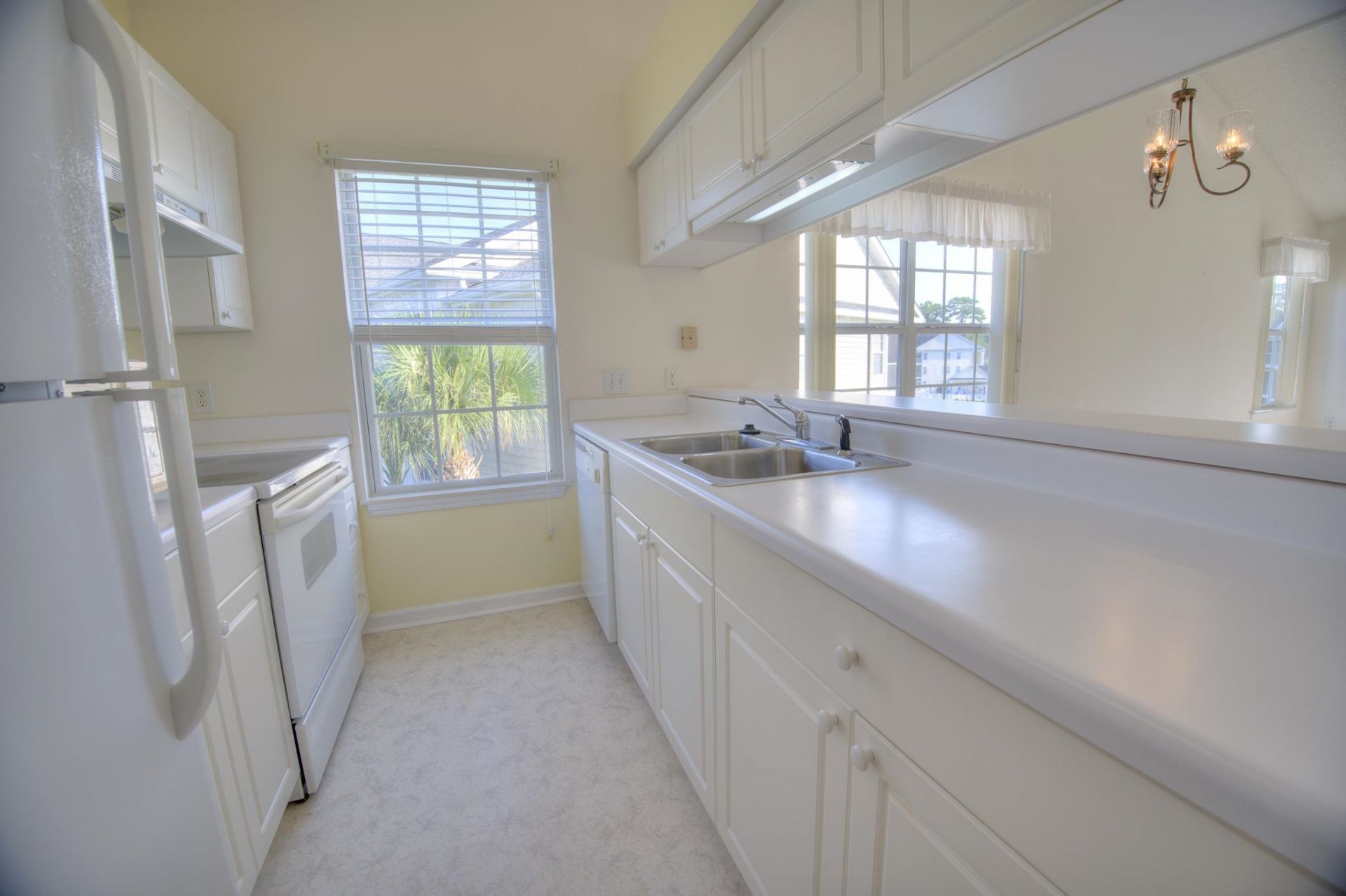 643 Woodmoor Dr. Photo 20