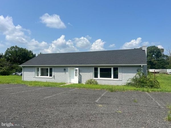 3611 KINGS HIGHWAY , COLONIAL BEACH, VA 22443