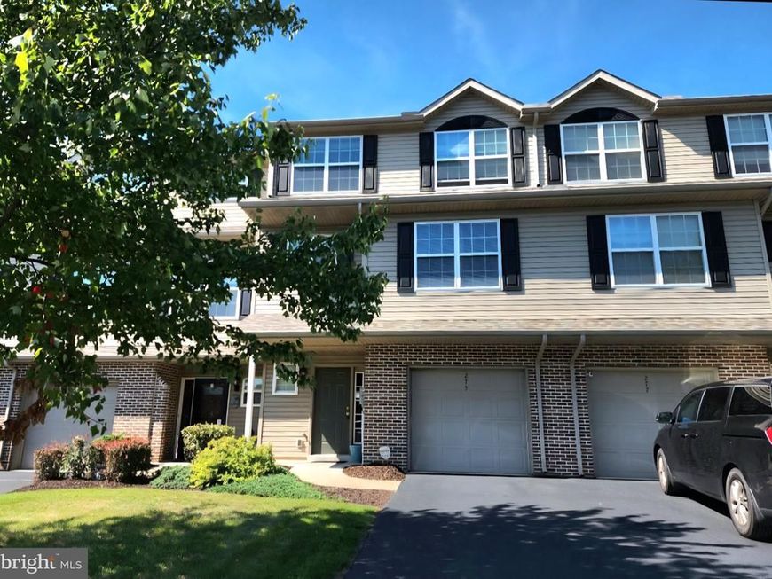 275 Thrush Drive, Hummelstown, PA 17036 Main Photo