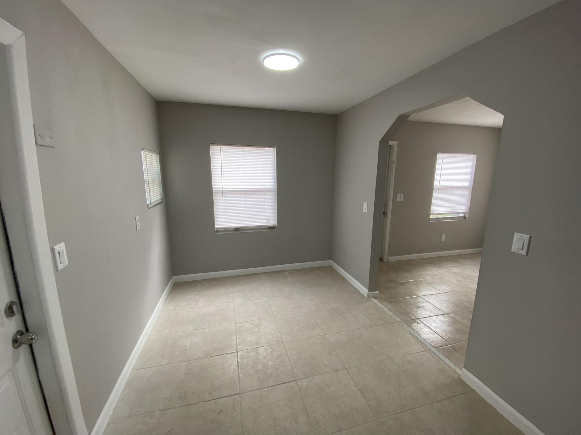 617 N Dixie Highway, Lake Worth Beach, FL 33460 Photo