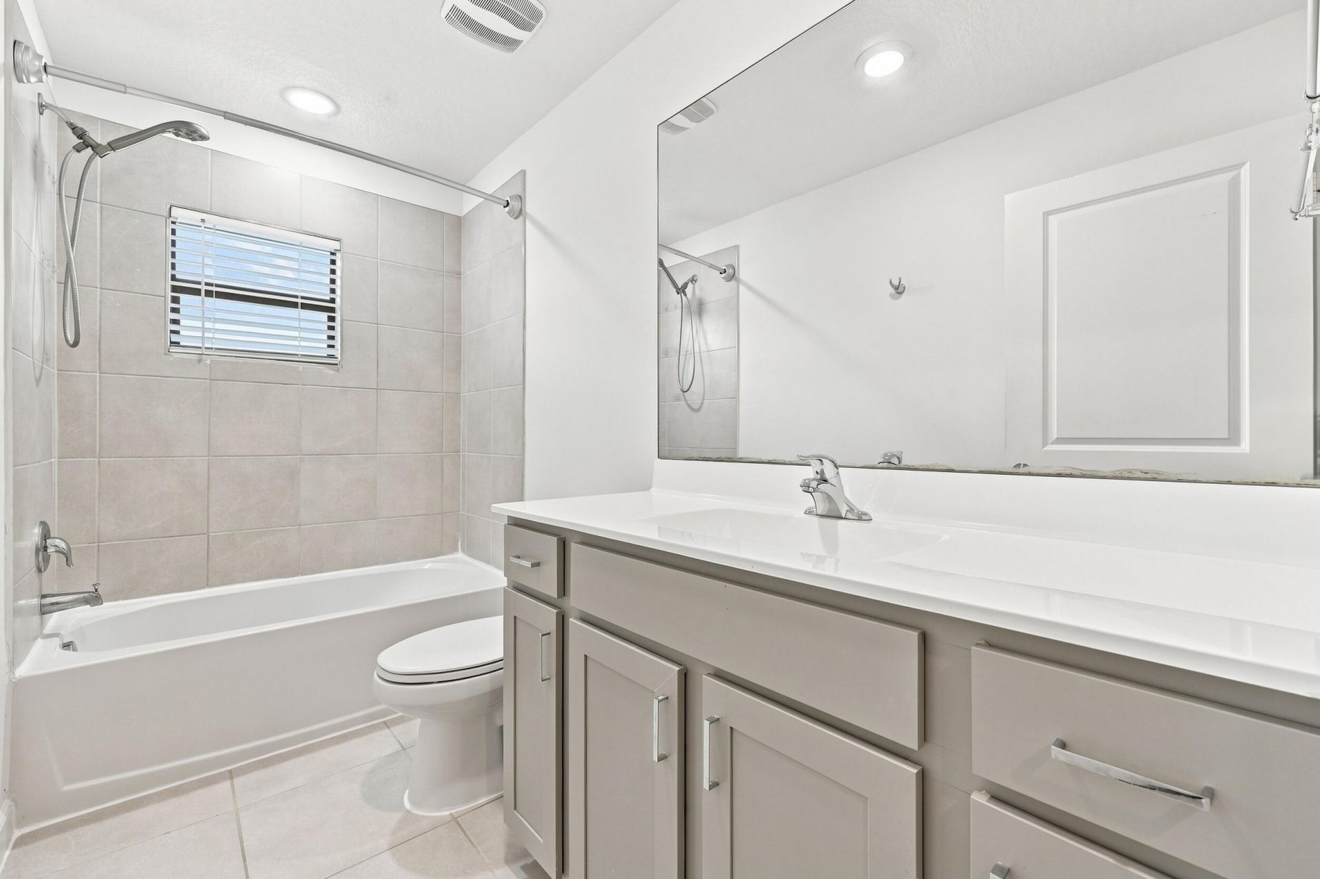 2011 Tamarind Drive, Riviera Beach, FL 33410 Photo