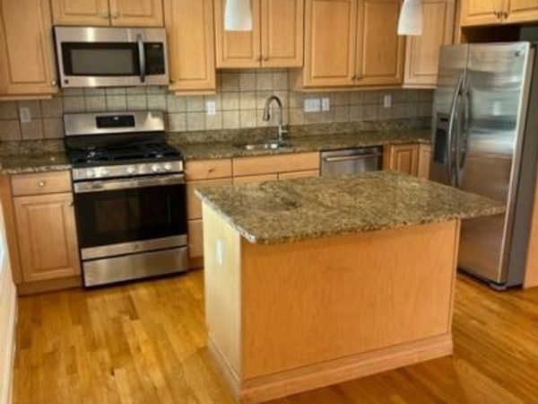 24 Arsenal Street, Unit 2A, Watertown, MA 02472