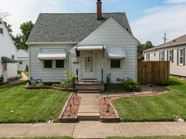 2026 46TH Street , Rock Island, IL 61201