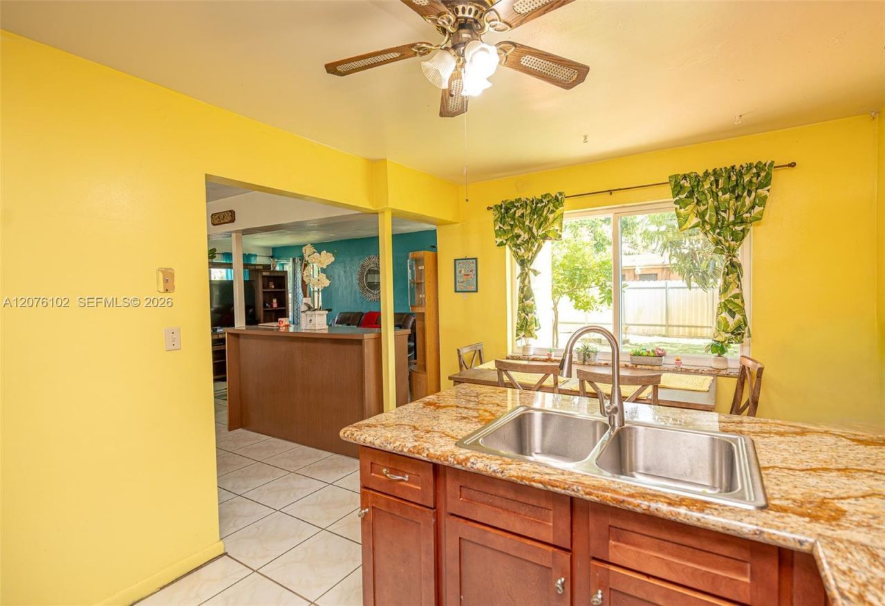 2340 NW 187th St, Miami Gardens, FL 33056 Photo